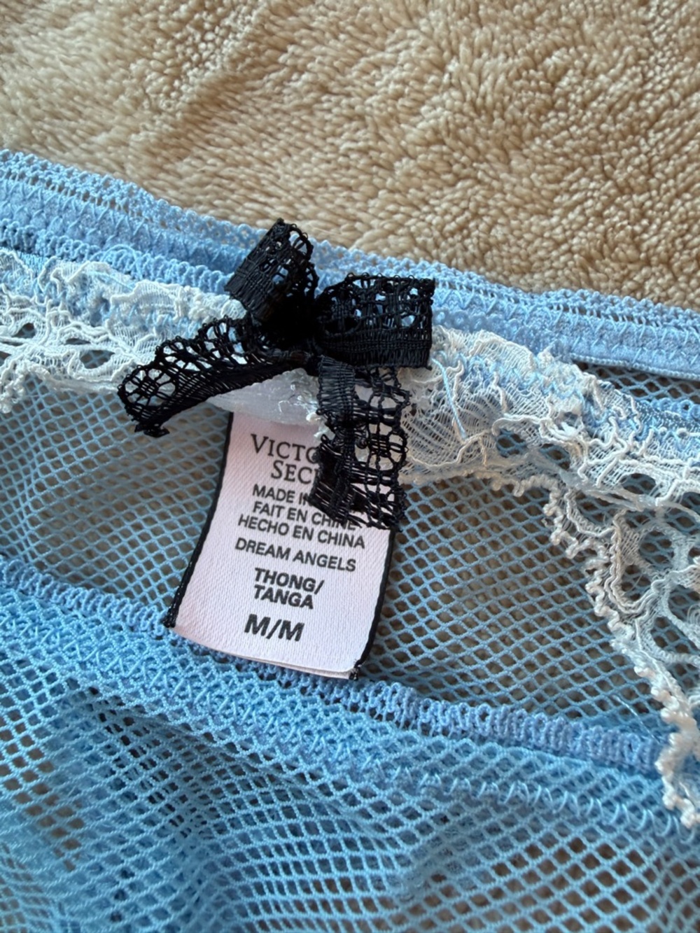 Victoria's Secret Blue Lace Push-Up Bra with Cream Lace and Black Bow - Picture 5 of 9